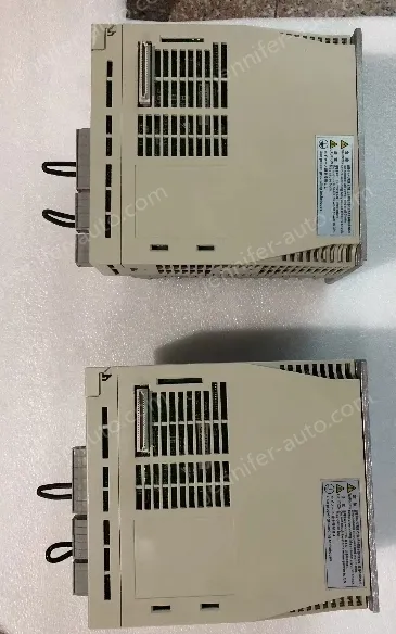 Yaskawa SGD7S-120A00A002