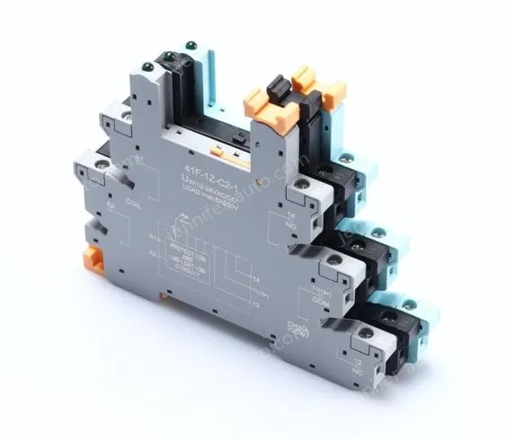 KY41F Relay matching base 250VAC (48-60)VAC/DC screw base